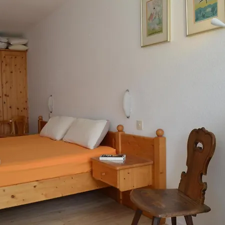 Apartment Geraeumige 2-Zimmer-Wohnung Mit Suedbalkon By Interhome *